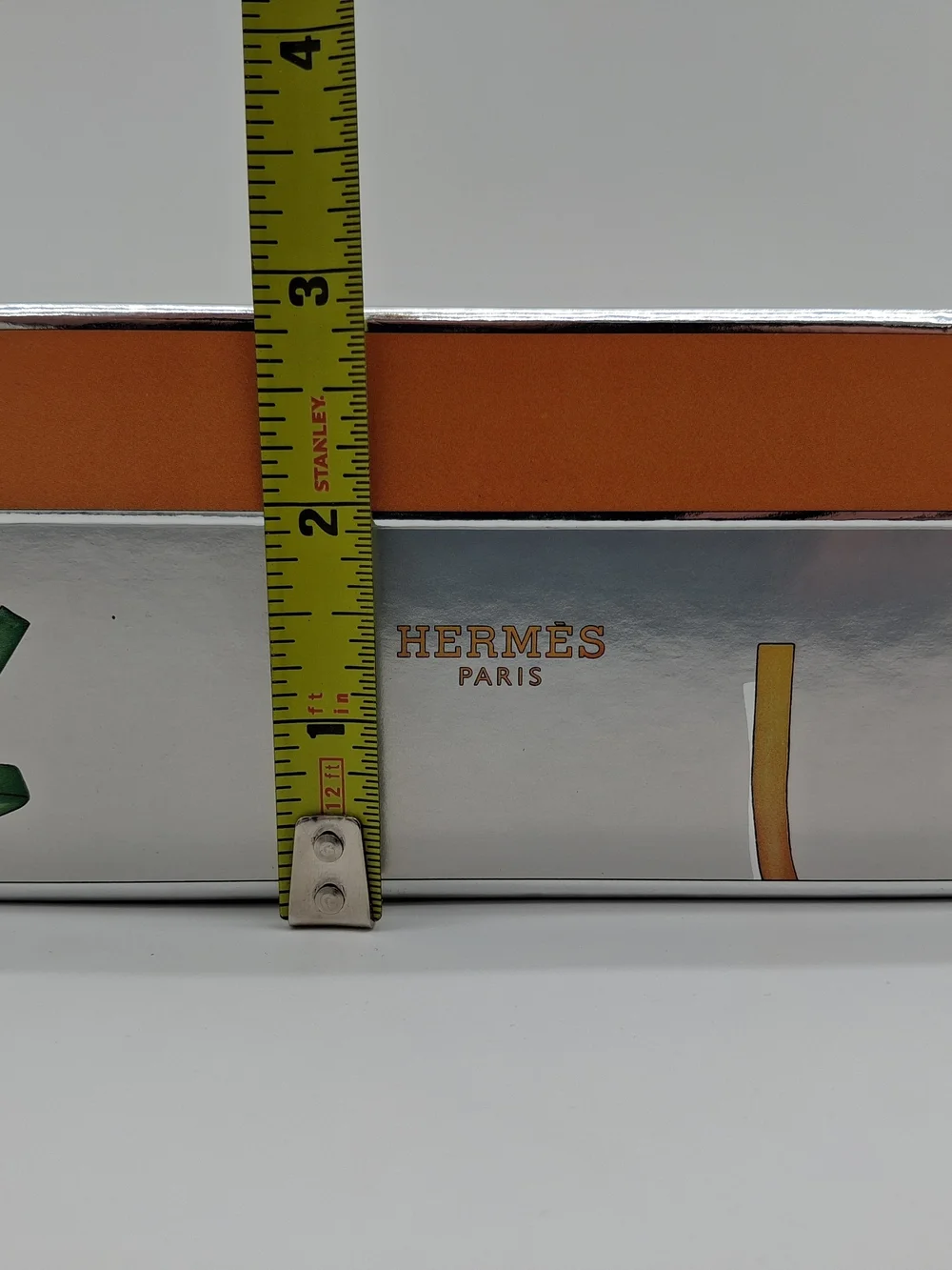 HERMÈS Paris Silver Illustrated Ribbon Motif Presentation Gift Box EUC